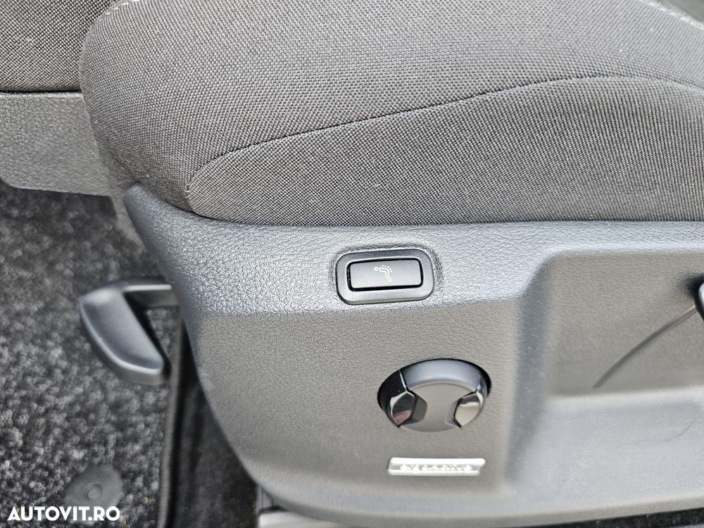 Volkswagen Touran 1.5 TSI ACT OPF Comfortline - 35