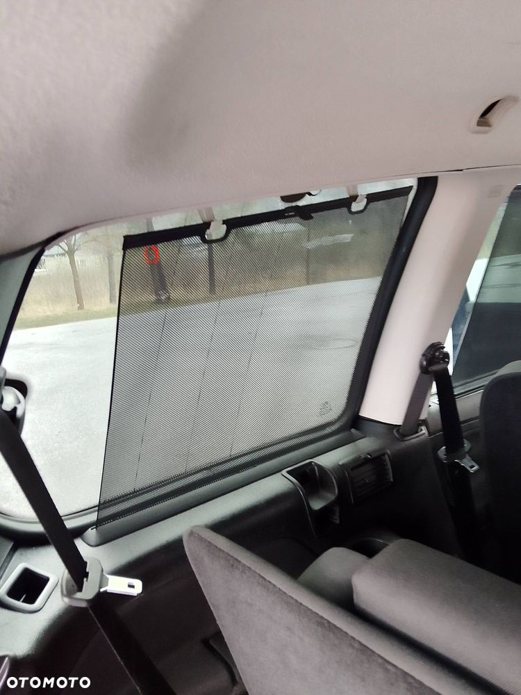 Ford Galaxy 2.0 TDCi Ghia - 14