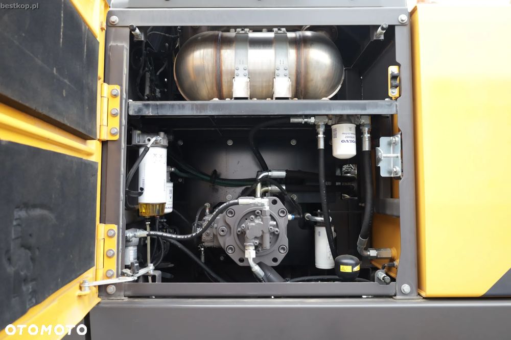 Volvo EC300E NL - 31