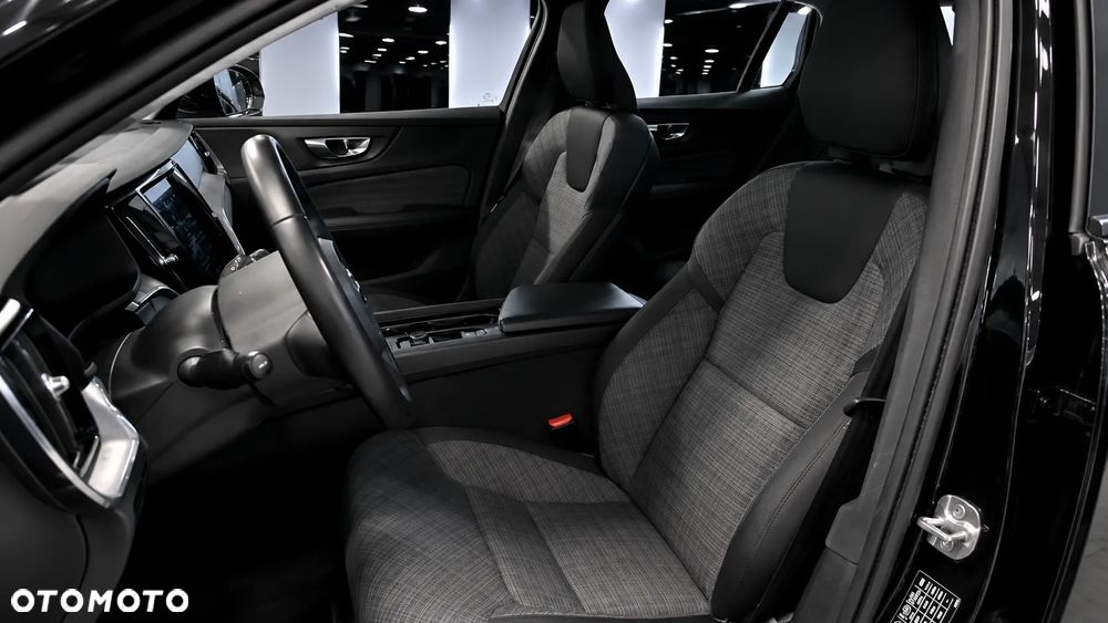 Volvo V60 B3 B Momentum Pro - 6