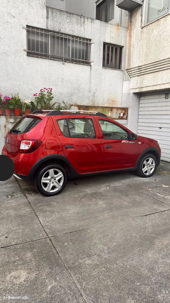 Dacia Sandero 1.5 dCi Stepway - 1