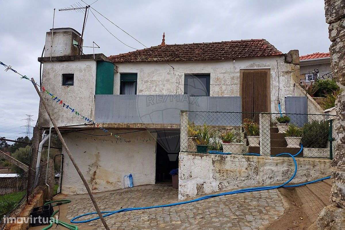 Moradia T2 para venda - Grande imagem: 2/9