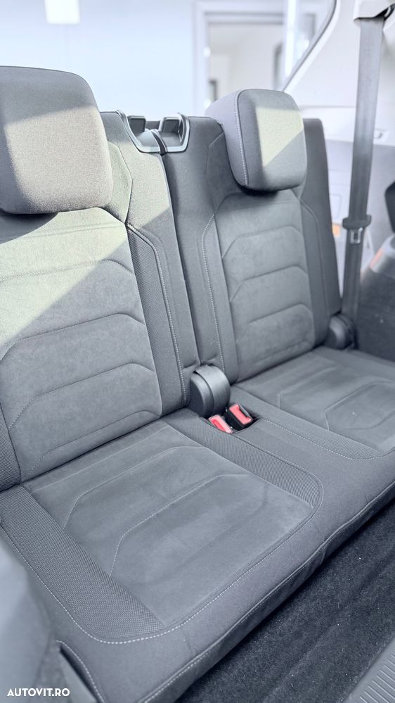 Volkswagen Tiguan - 26