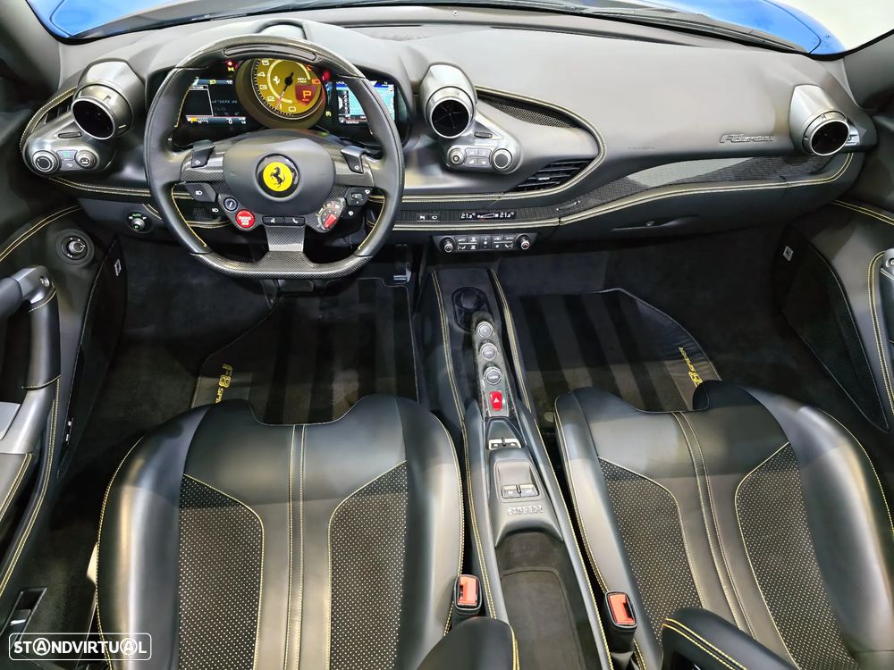 Ferrari F8 Tributo - 2