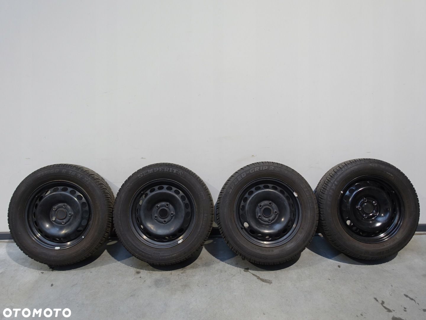VW BEETLE 5C PASSAT B8 KOŁA OPONY ZIMOWE KOŁPAKI FELGA 4x OPONA 215/60R16 - 2