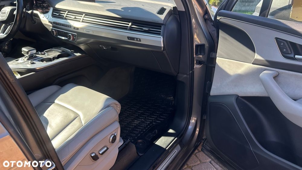 Audi Q7 3.0 TDI Quattro Tiptr - 20