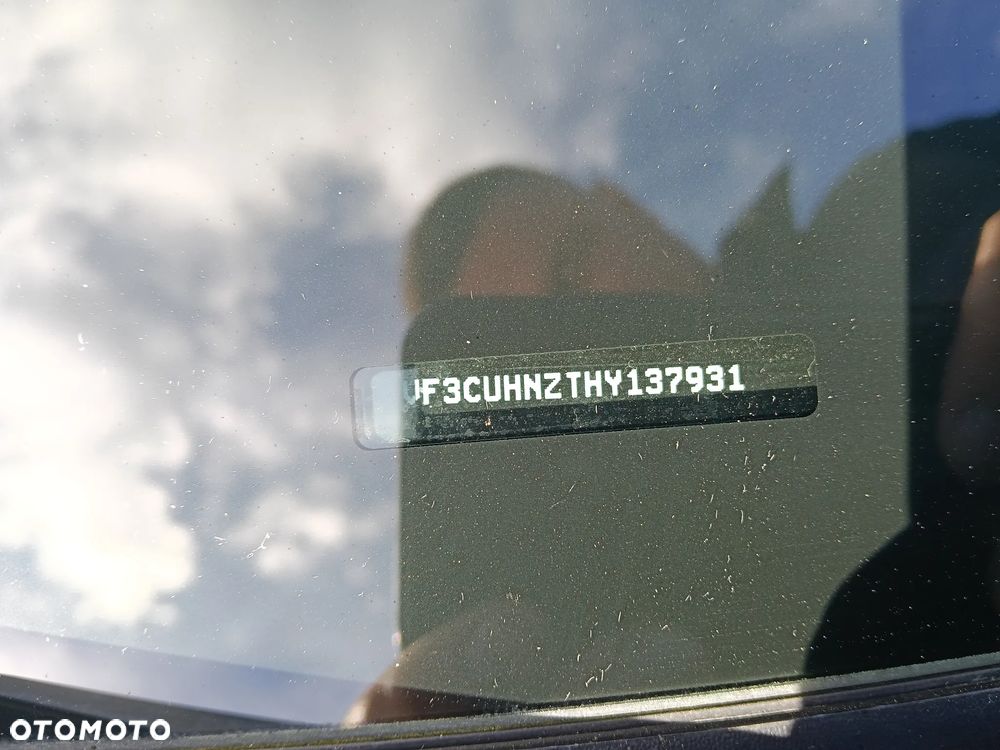 Peugeot 2008 PureTech 110 Stop&Start EAT6 Allure - 34