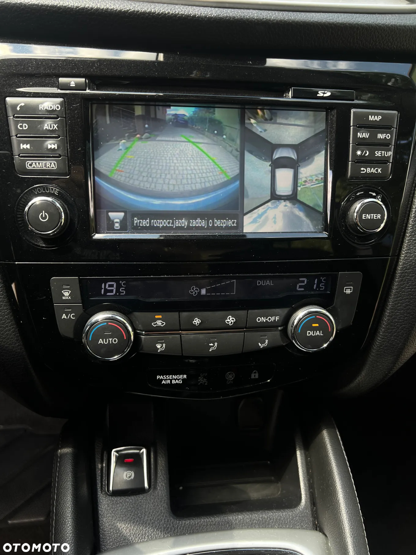 Nissan Qashqai 1.6 DIG-T N-Connecta - 8