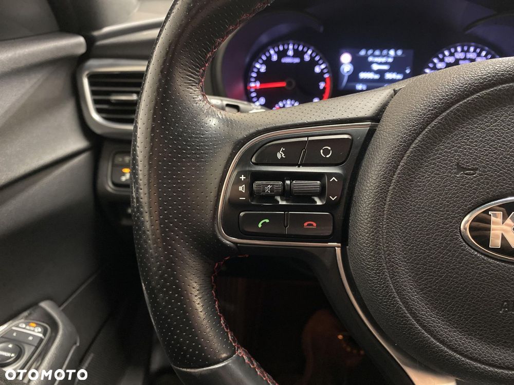 Kia Optima 2.0 T-GDI GT - 13