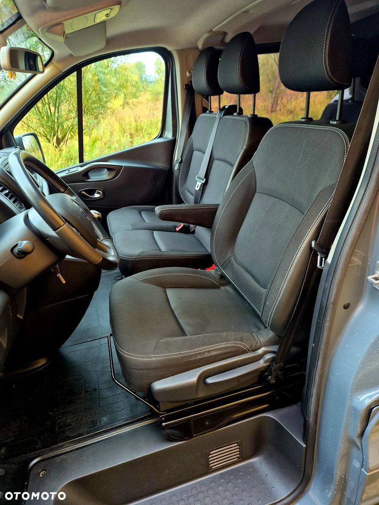 Renault Trafic - 17