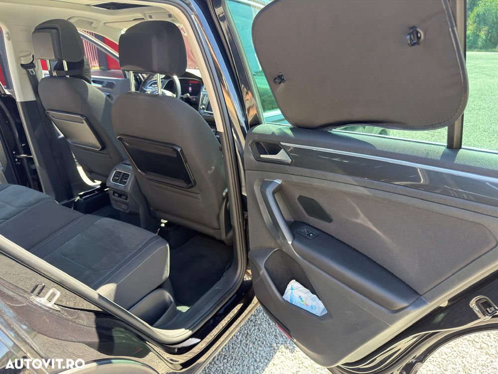 Volkswagen Tiguan - 11