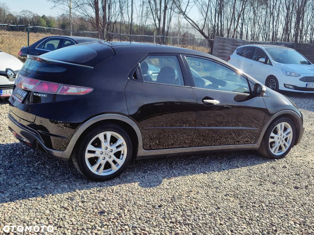 Honda Civic 1.8i-VTEC Comfort - 10