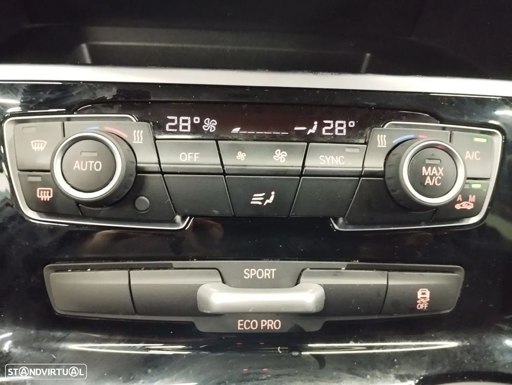 BMW 216 Gran Tourer d - 33