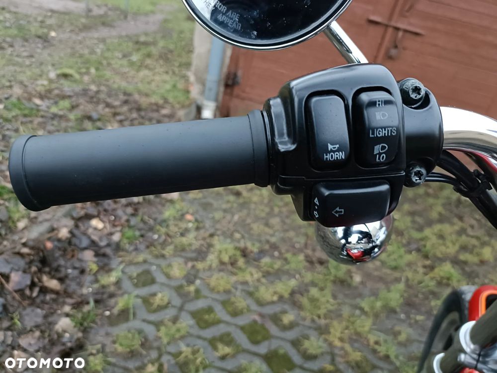 Harley-Davidson Dyna Low Rider - 17