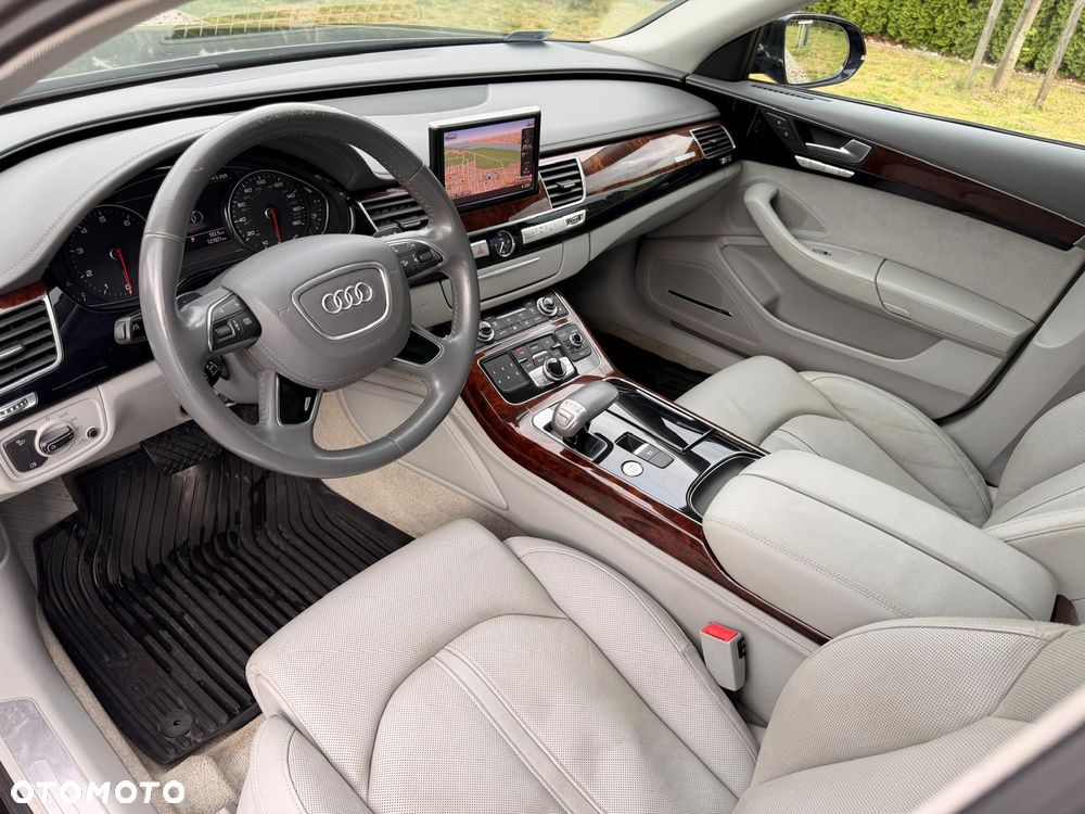Audi A8 4.2 FSI L Quattro - 20