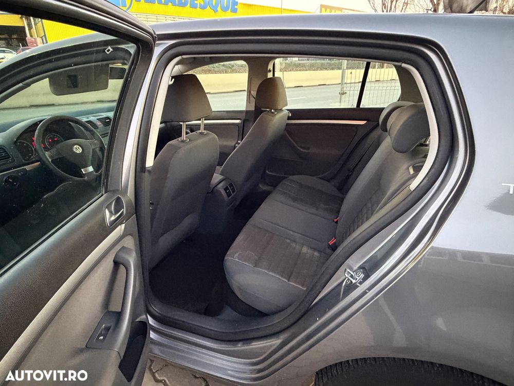 Volkswagen Golf 1.9 TDI DPF Tour - 21