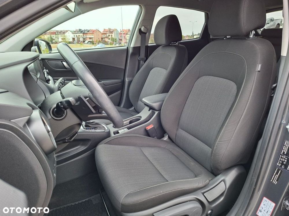 Hyundai Kona - 16