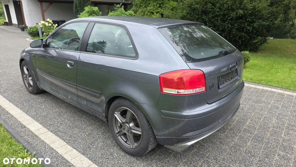 Audi A3 3-drzwiowe 1.6 S Line Sportpaket plus - 5