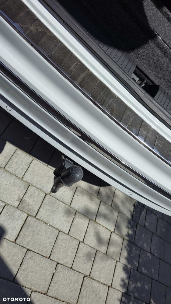 Volkswagen Tiguan Allspace - 6