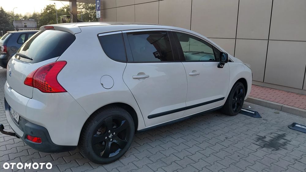 Peugeot 3008 1.6 HDi Premium - 4