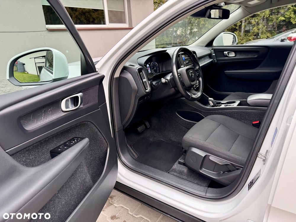 Volvo XC 40 T3 Momentum - 7