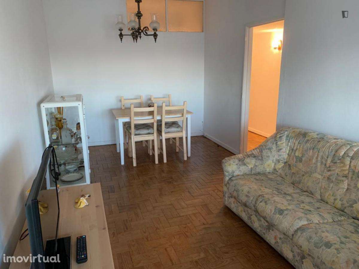 Quarto - localizado em Olivais Lisbon - Grande imagem: 4/8