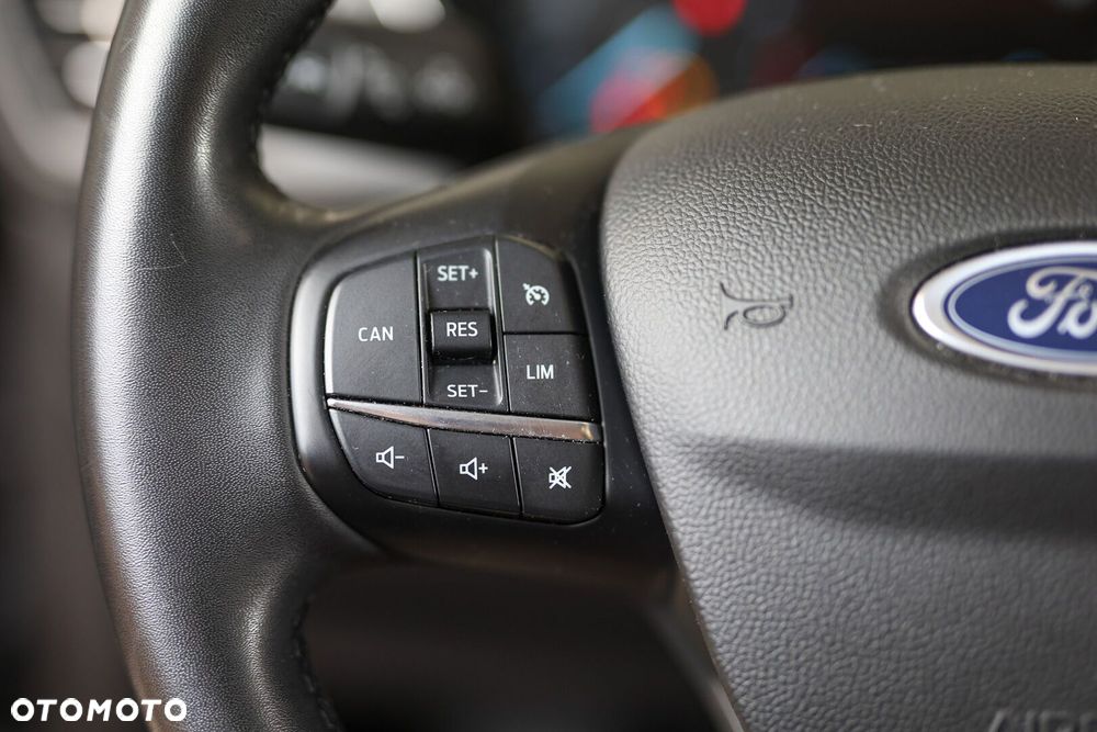 Ford Focus - 37