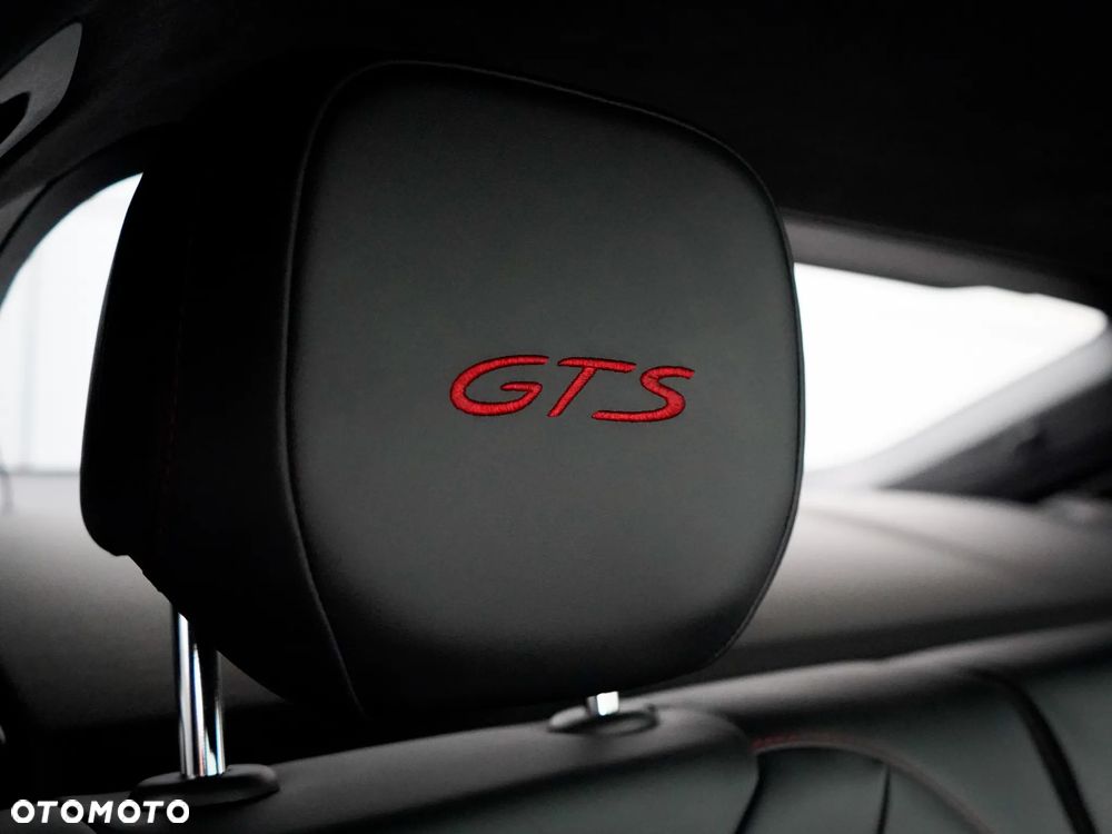 Porsche Cayenne Coupe GTS - 29