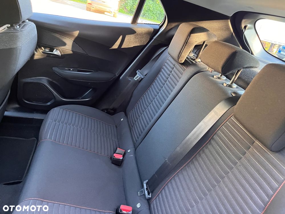 Peugeot 2008 1.5 BlueHDi Active S&S - 9