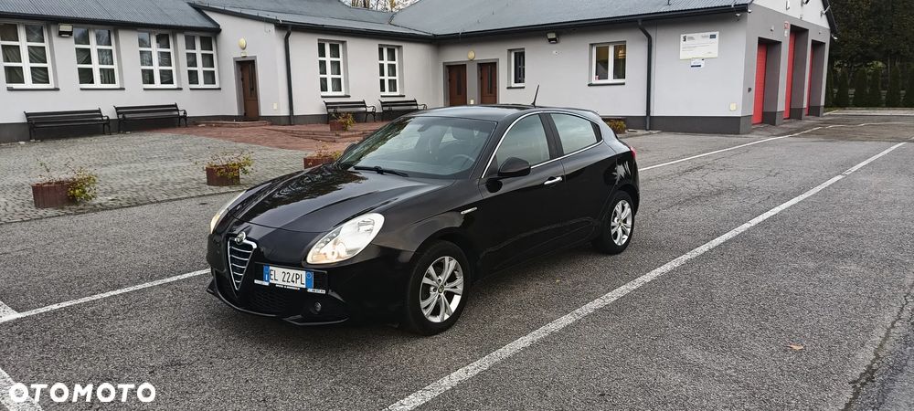 Alfa Romeo Giulietta ver-1-6-jtdm - 1