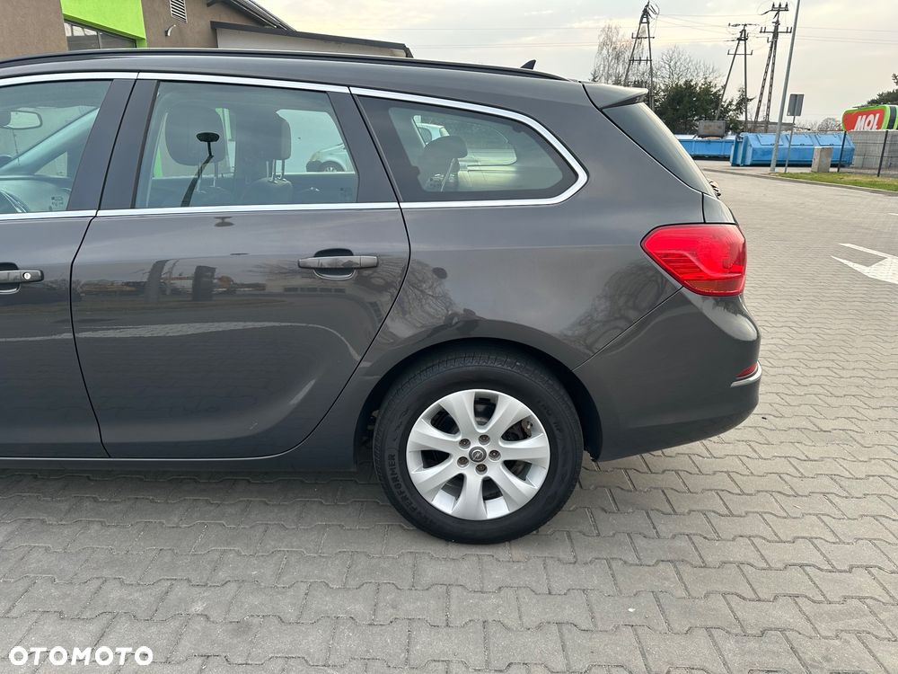 Opel Astra 1.4 Turbo - 5