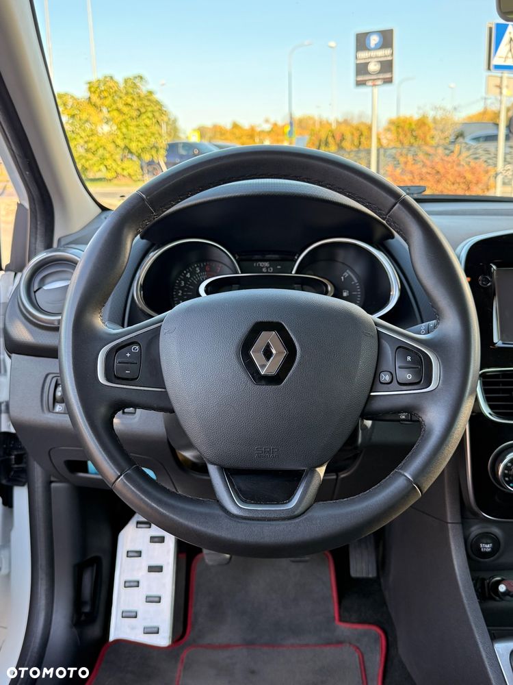 Renault Clio - 27