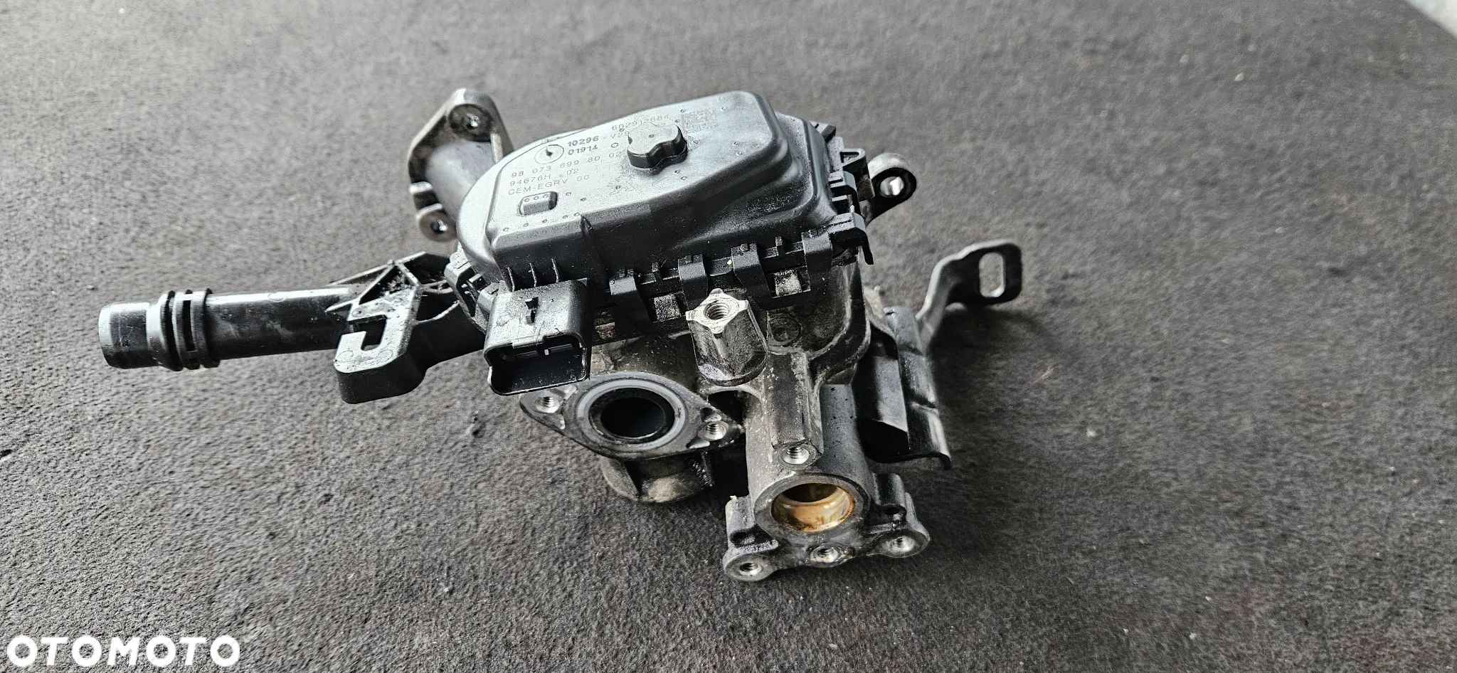 Zawór EGR 9807369980 Peugeot Citroen 1,6 Blue HDI - 1