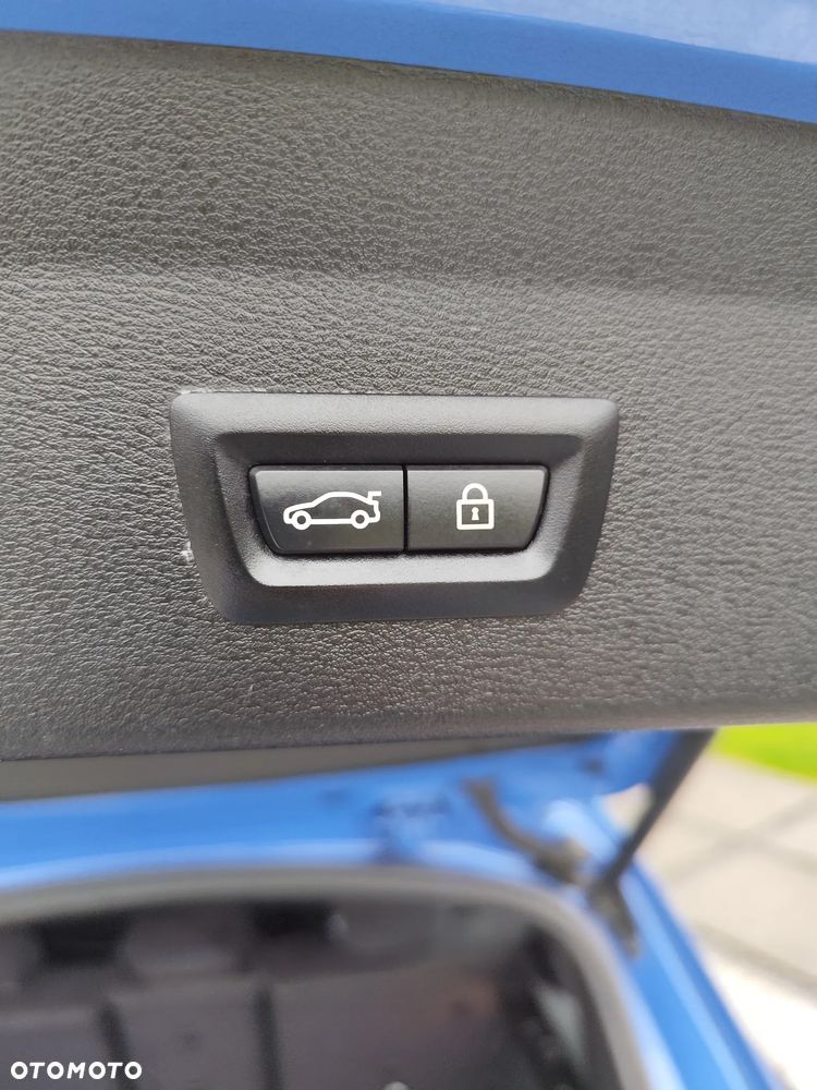 BMW X1 xDrive20i M Sport sport - 32