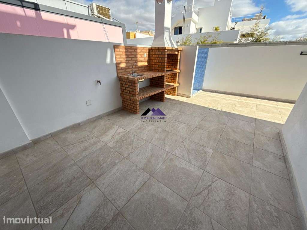Apartamento T0+1 com Garagem e Acesso Direto à Praia - Manta Rota - Grande imagem: 2/39