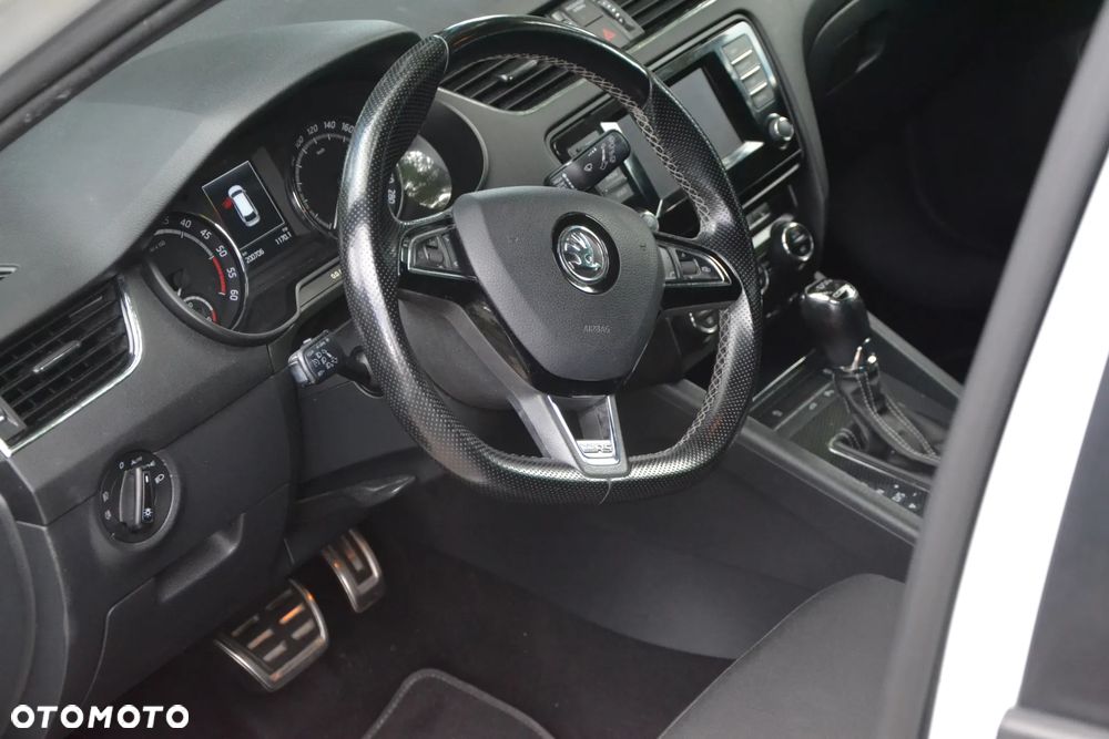 Skoda Octavia - 23