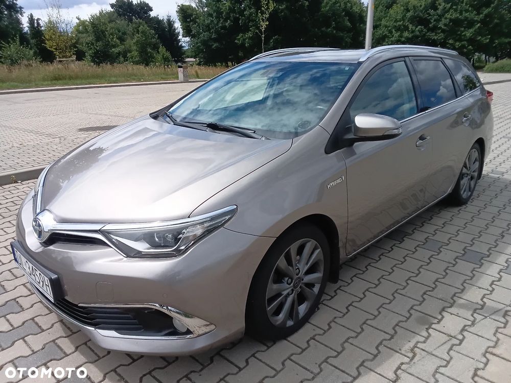 Toyota Auris - 2