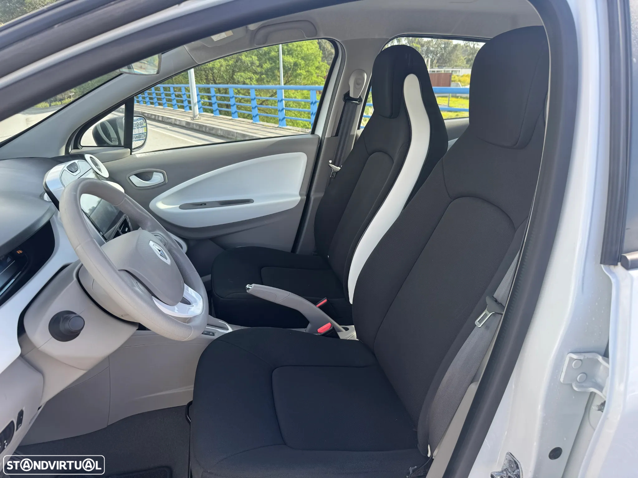 Renault Zoe (c/ Bateria) Life 40 - 12