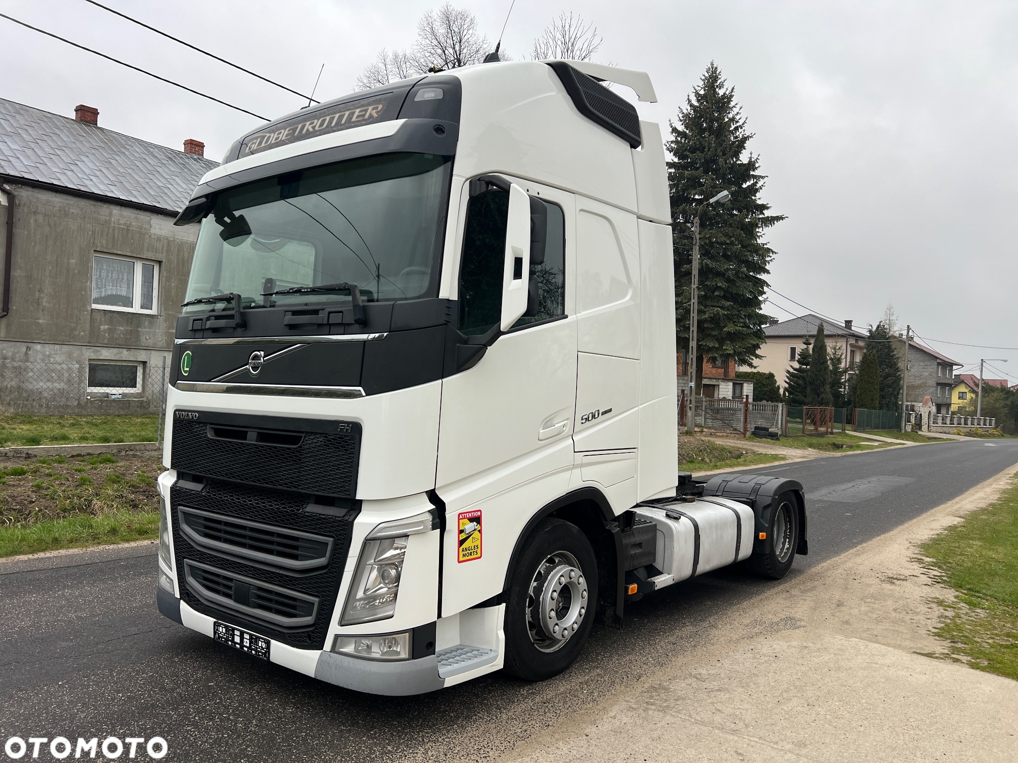Volvo - 2