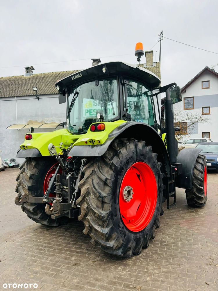 Claas Arion 620 - 11