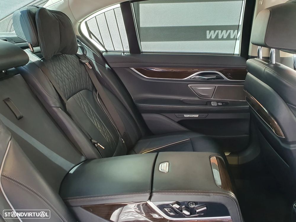 BMW 730 d - 11