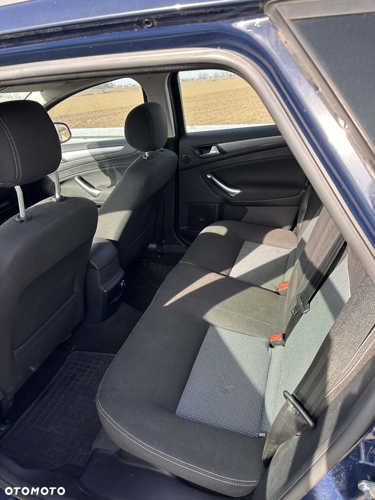 Ford Mondeo 1.6 TDCi Trend - 4