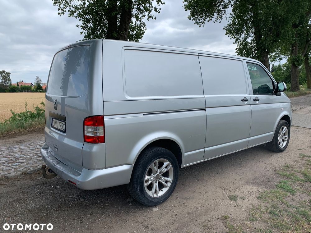 Volkswagen Transporter - 24