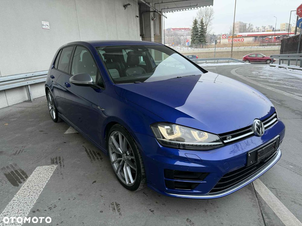 Volkswagen Golf - 3