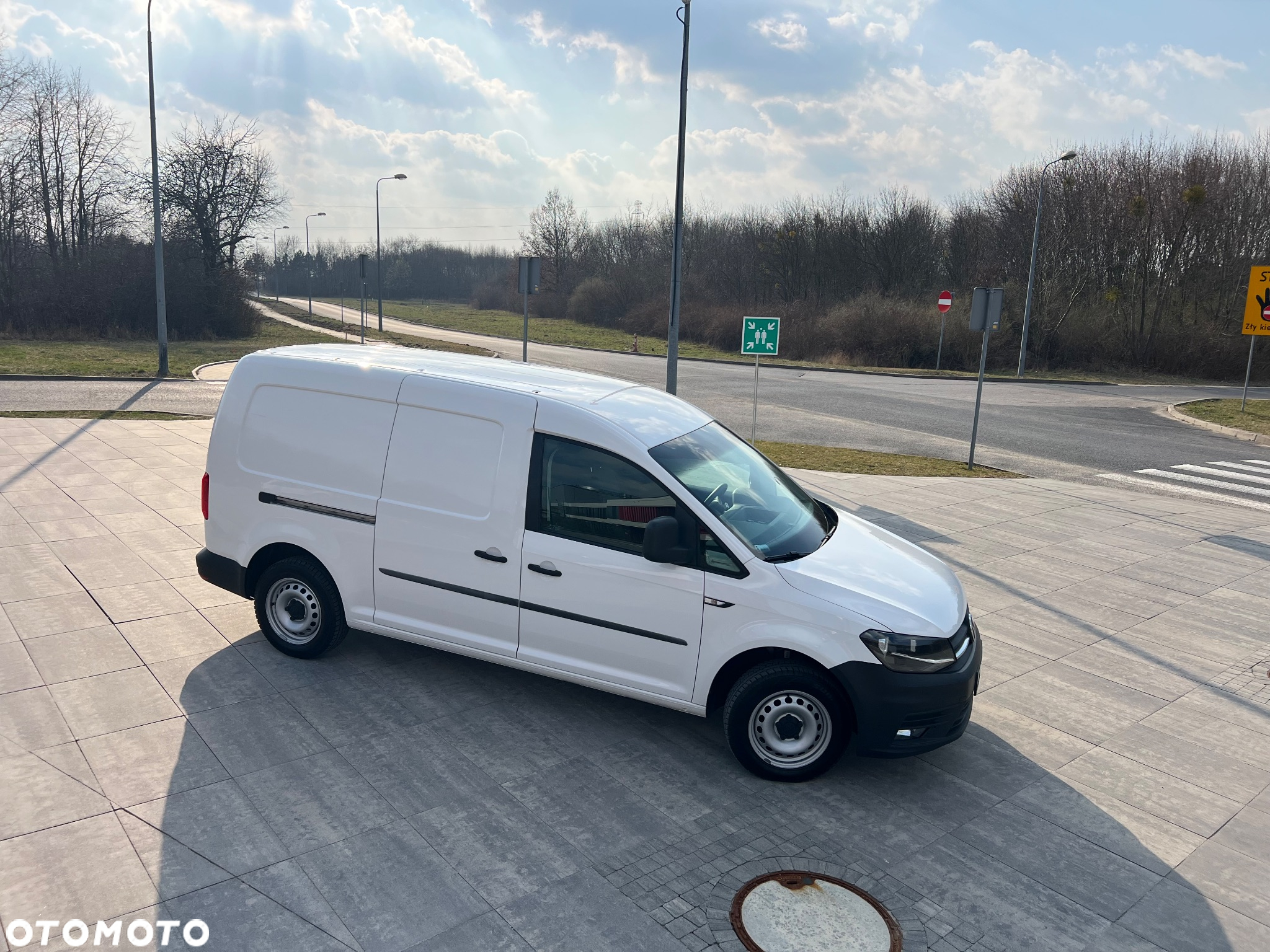 Volkswagen Caddy Maxi 2.0 TDI Comfortline - 21