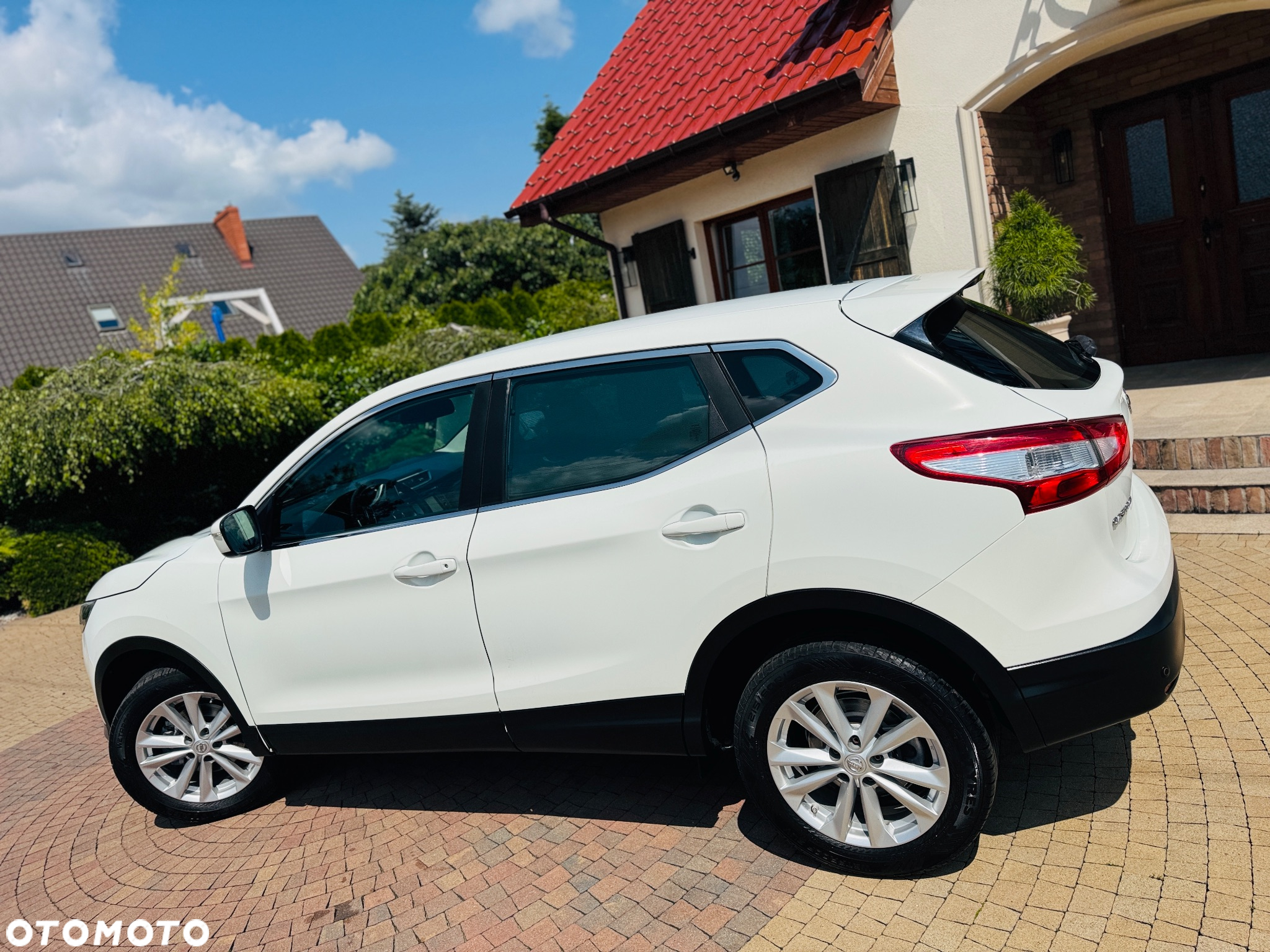 Nissan Qashqai 1.2 DIG-T N-Tec - 24