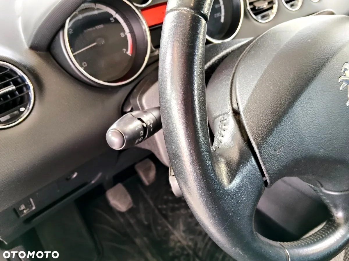 Peugeot 308 1.6 Premium - 13