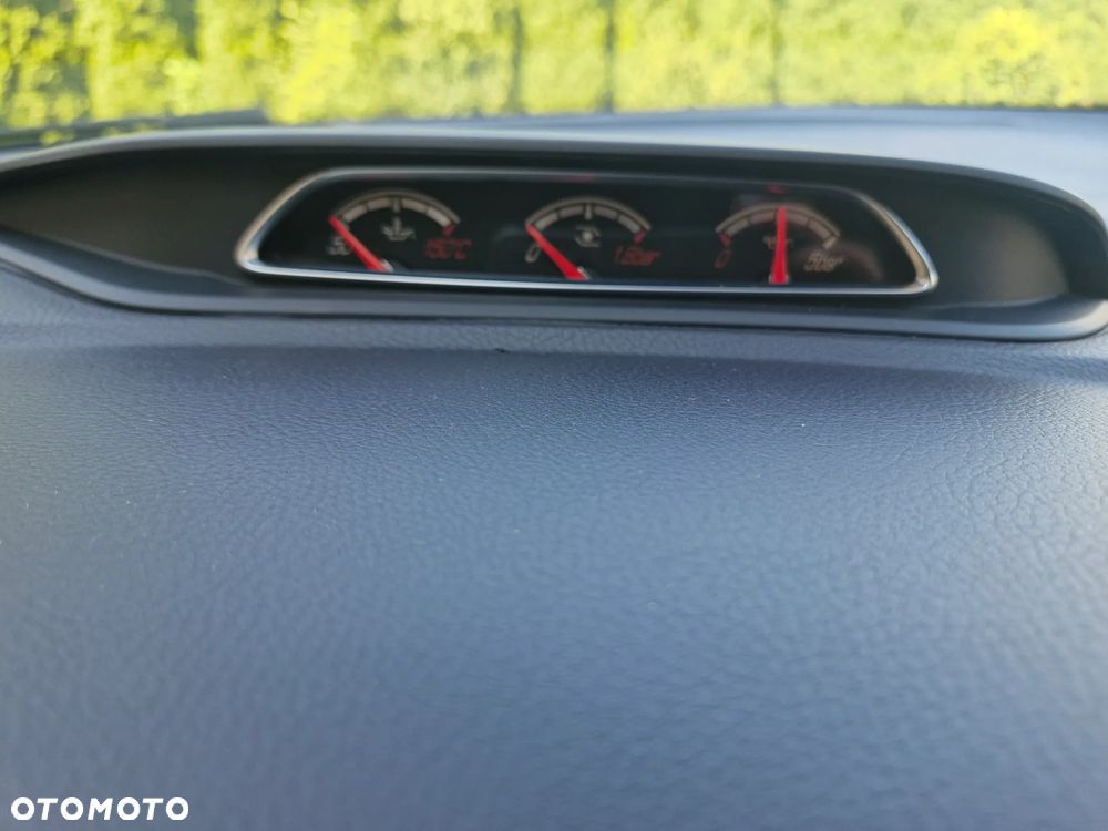 Ford Focus 2.0 EcoBoost ST - 20