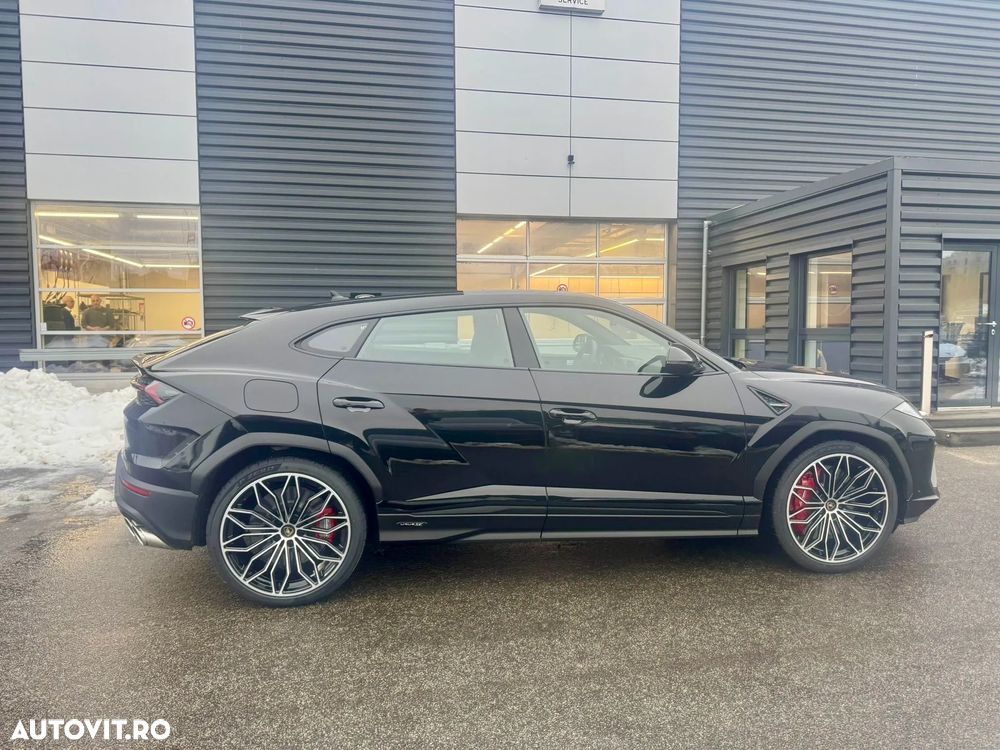 Lamborghini URUS - 6