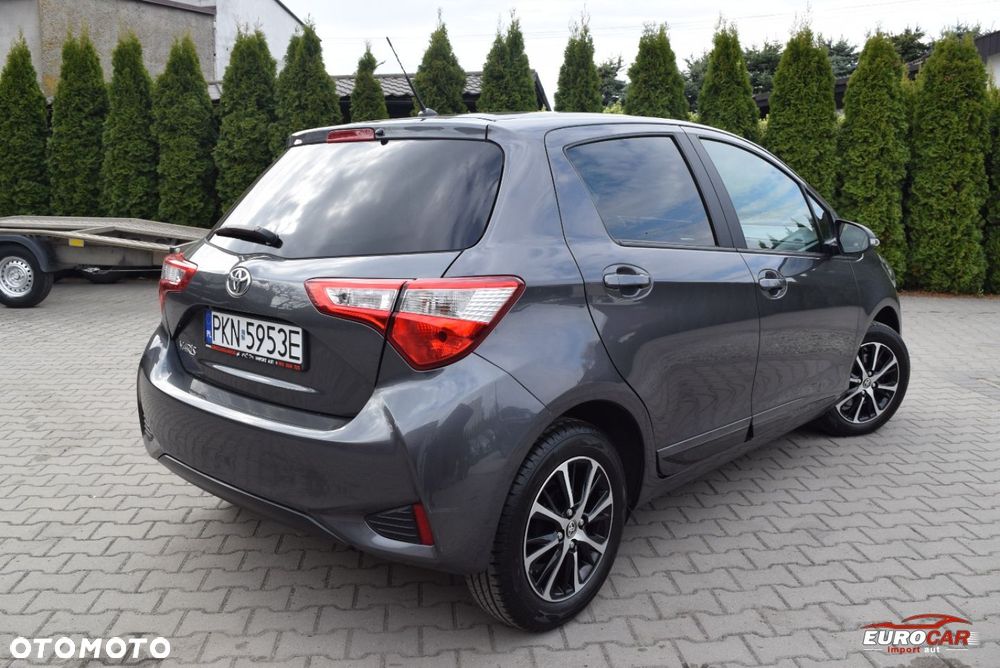 Toyota Yaris 1.5 Premium - 5